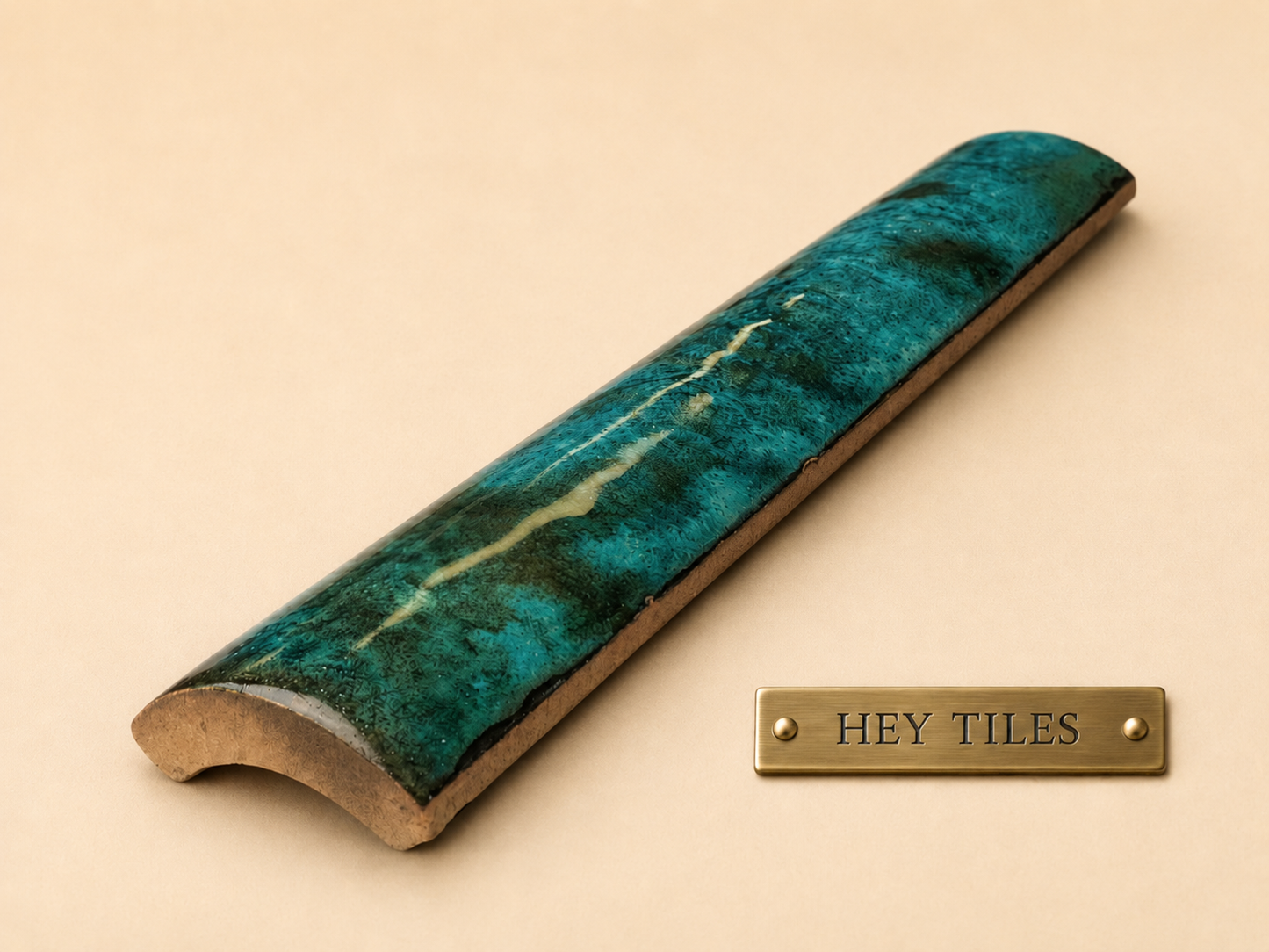 Joya Series: 1" x 6" Verde Semi-Gloss Porcelain Bead Molding Trim Tile