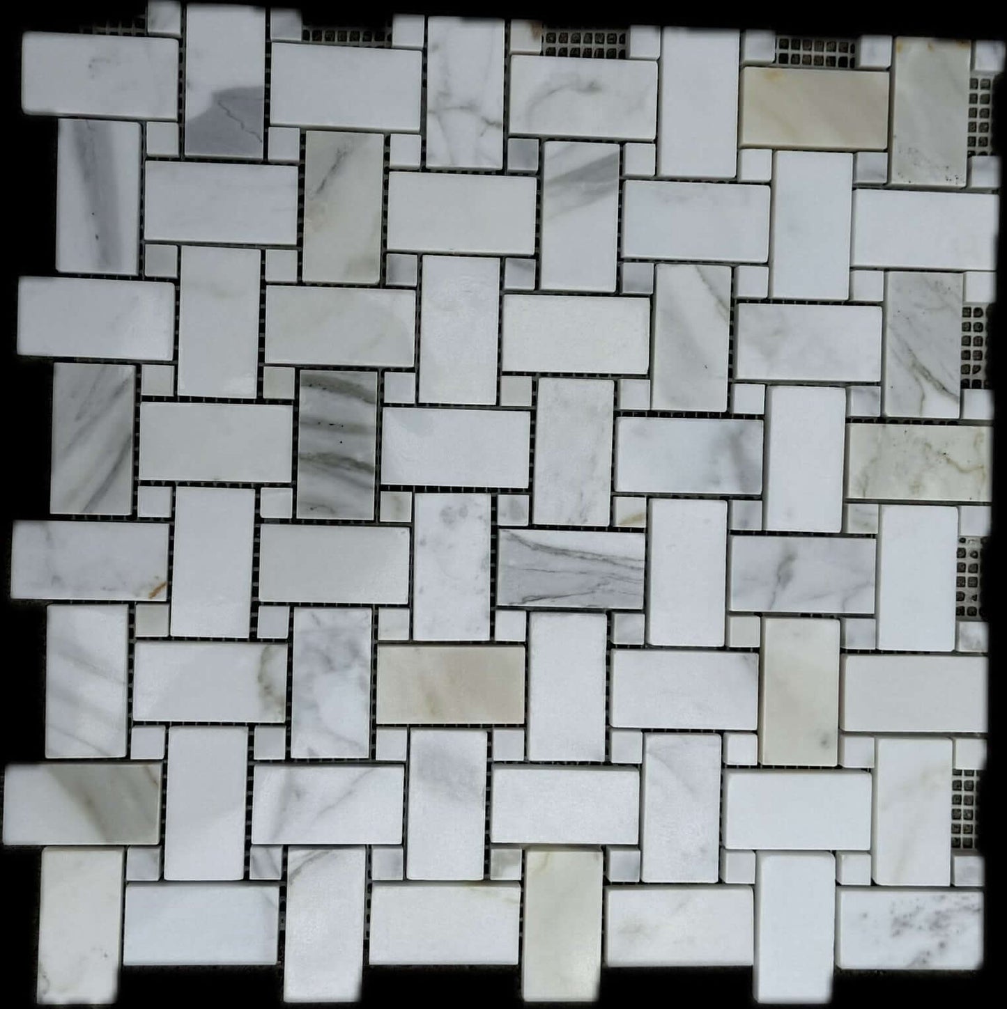 Calacatta Gold Dot Basketweave Mosaic Italiano