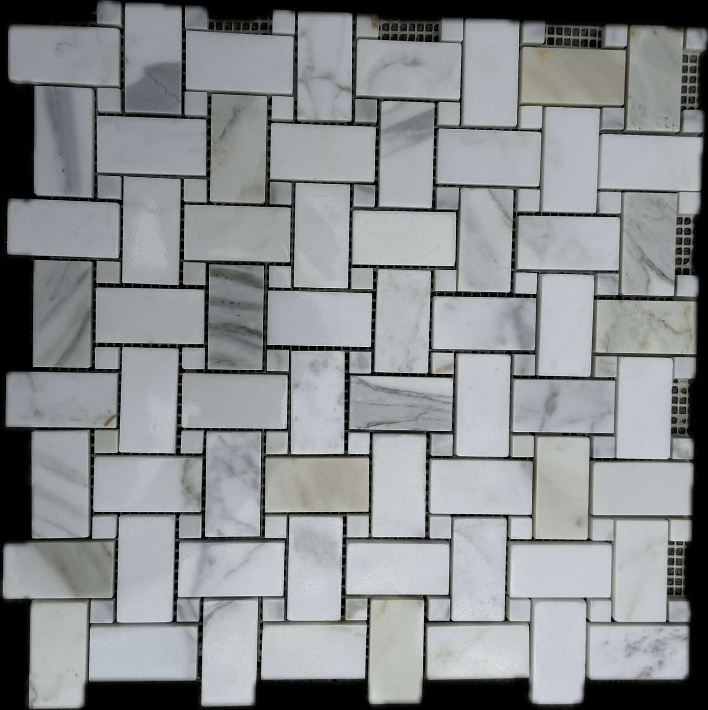 Calacatta Gold Dot Basketweave Mosaic Italiano
