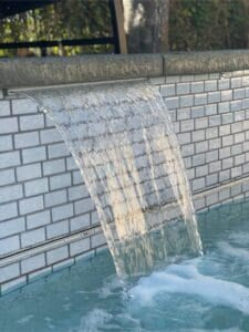 Fujiwa Vinta Sea Salt 2" x 4" Porcelain Pool and Submerged Mosaic