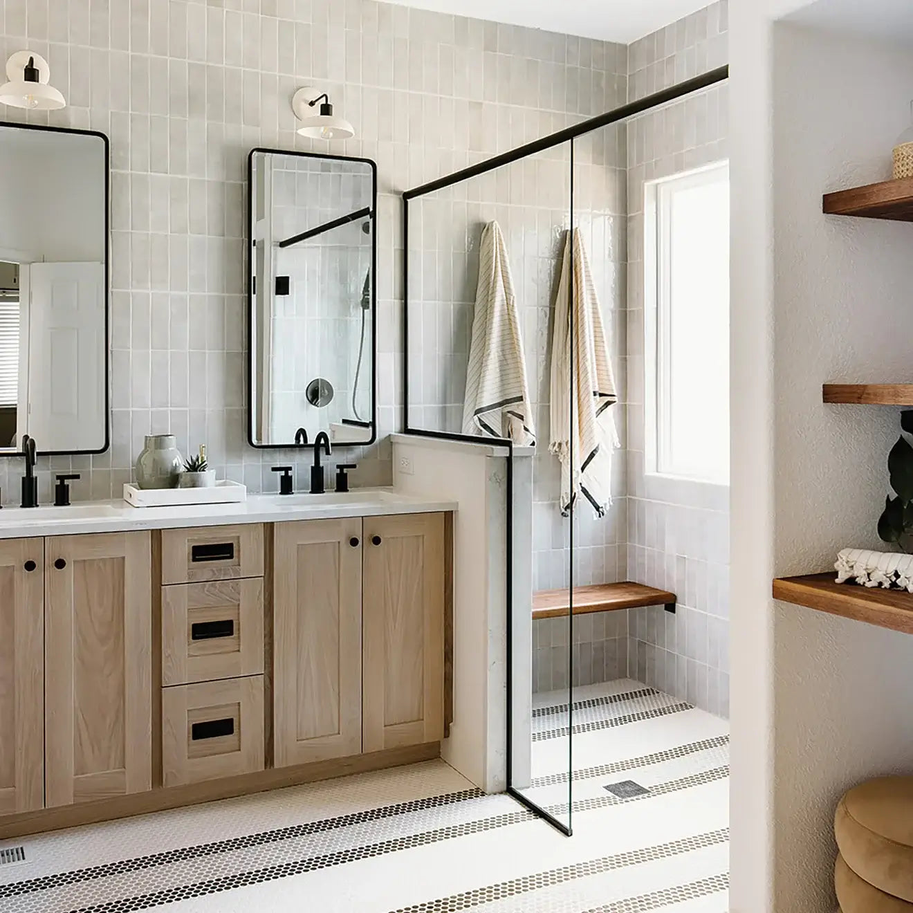 Cloé 2.5" x 8" Glossy Ceramic Tile in Grey