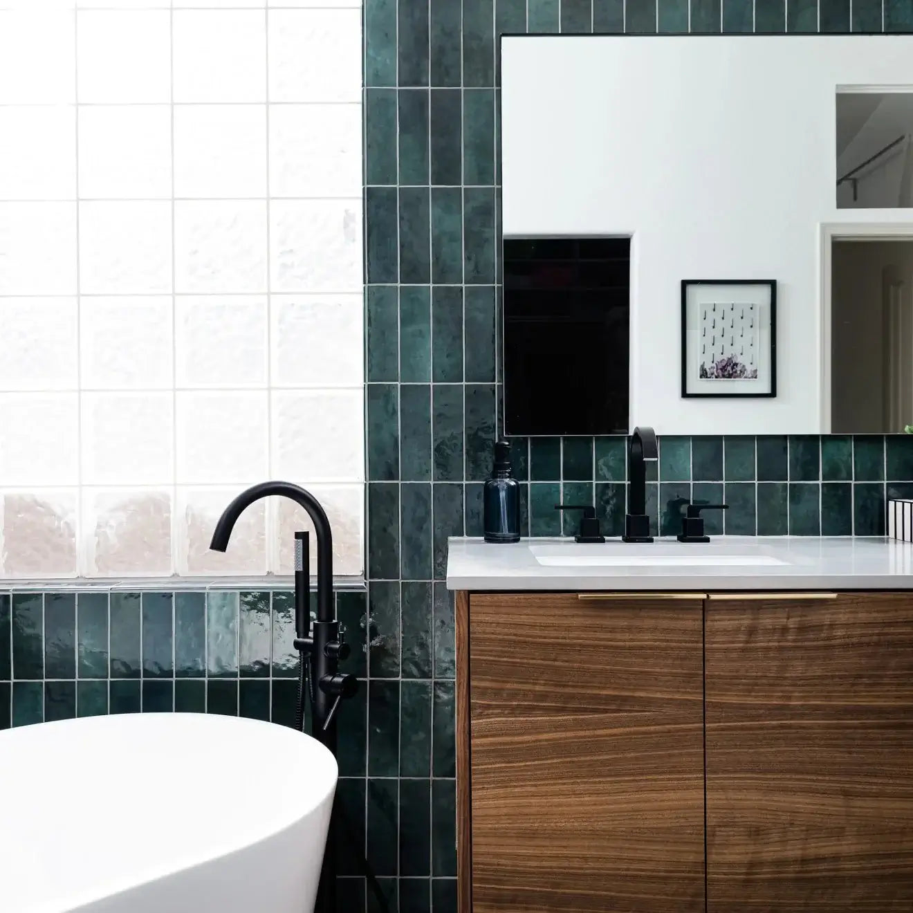 Cloé 2.5" x 8" Glossy Ceramic Tile in Green - Hey Tiles