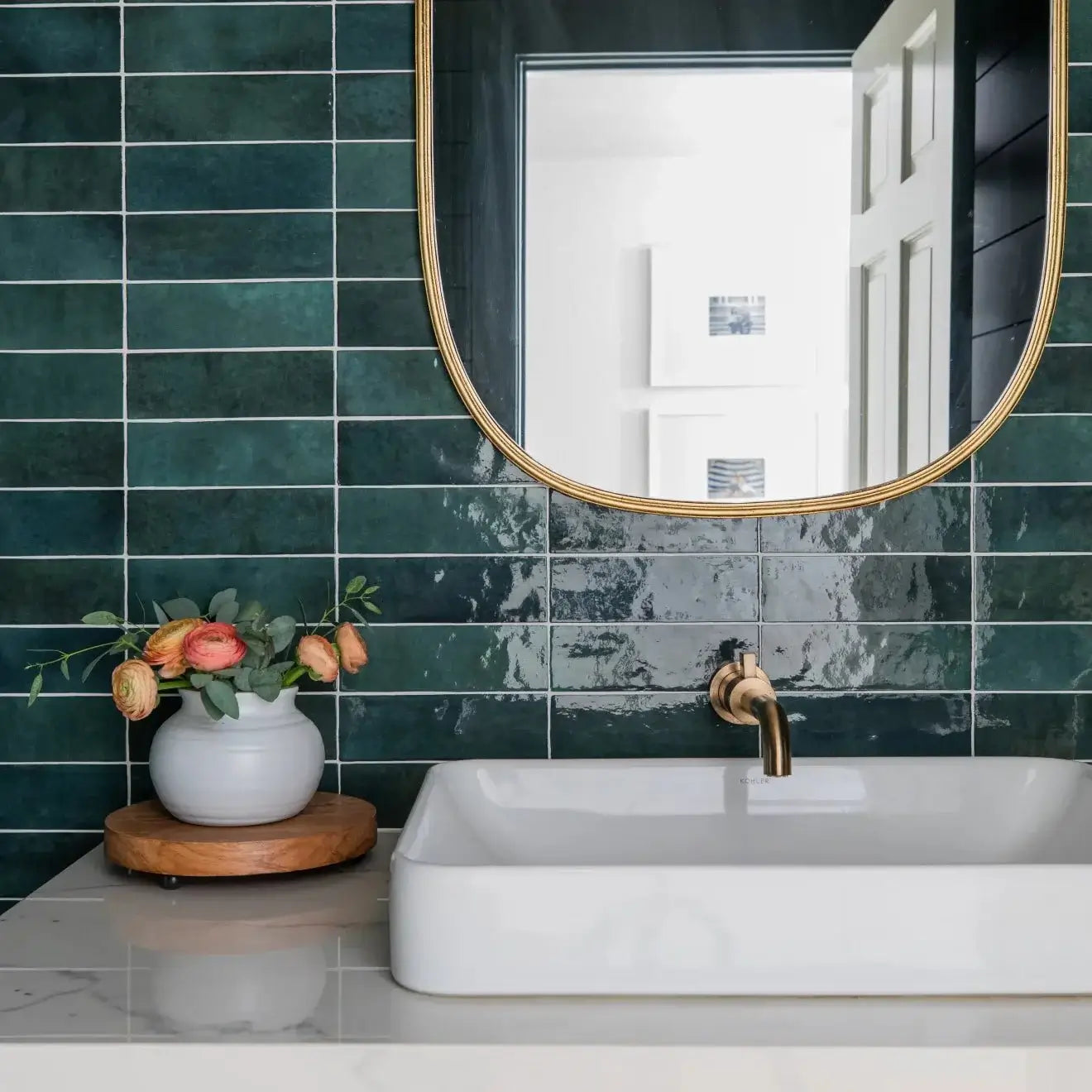 Cloé 2.5" x 8" Glossy Ceramic Tile in Green - Hey Tiles