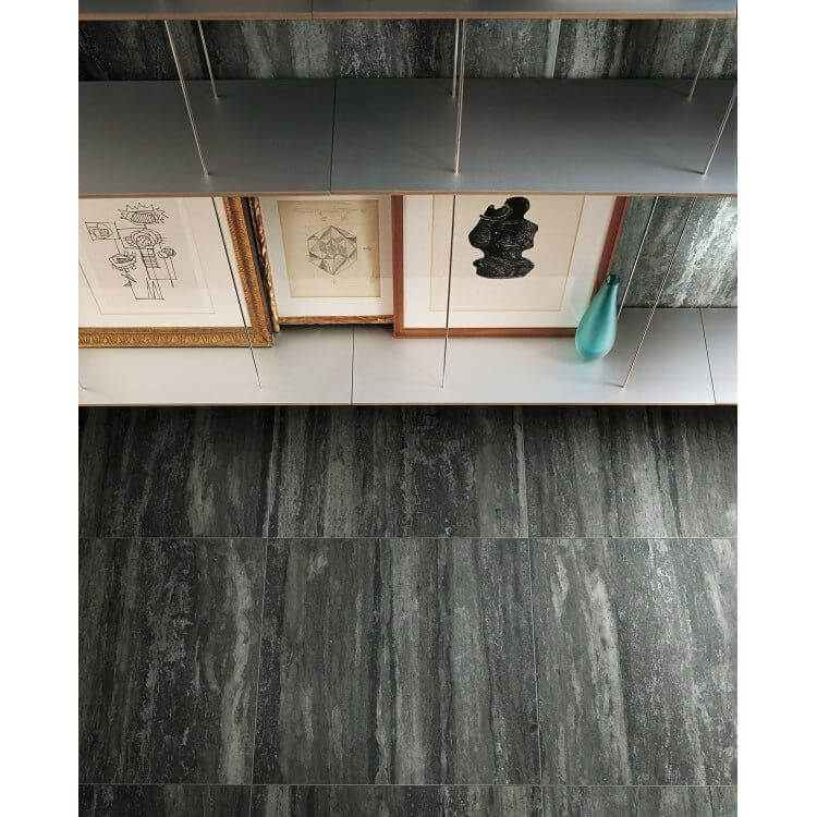 I - Travertini Black Glossy 16 x 32 - Hey Tiles