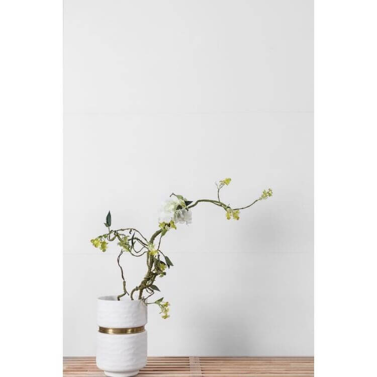 Malaysia EX White Polished 18 x 36 - Hey Tiles