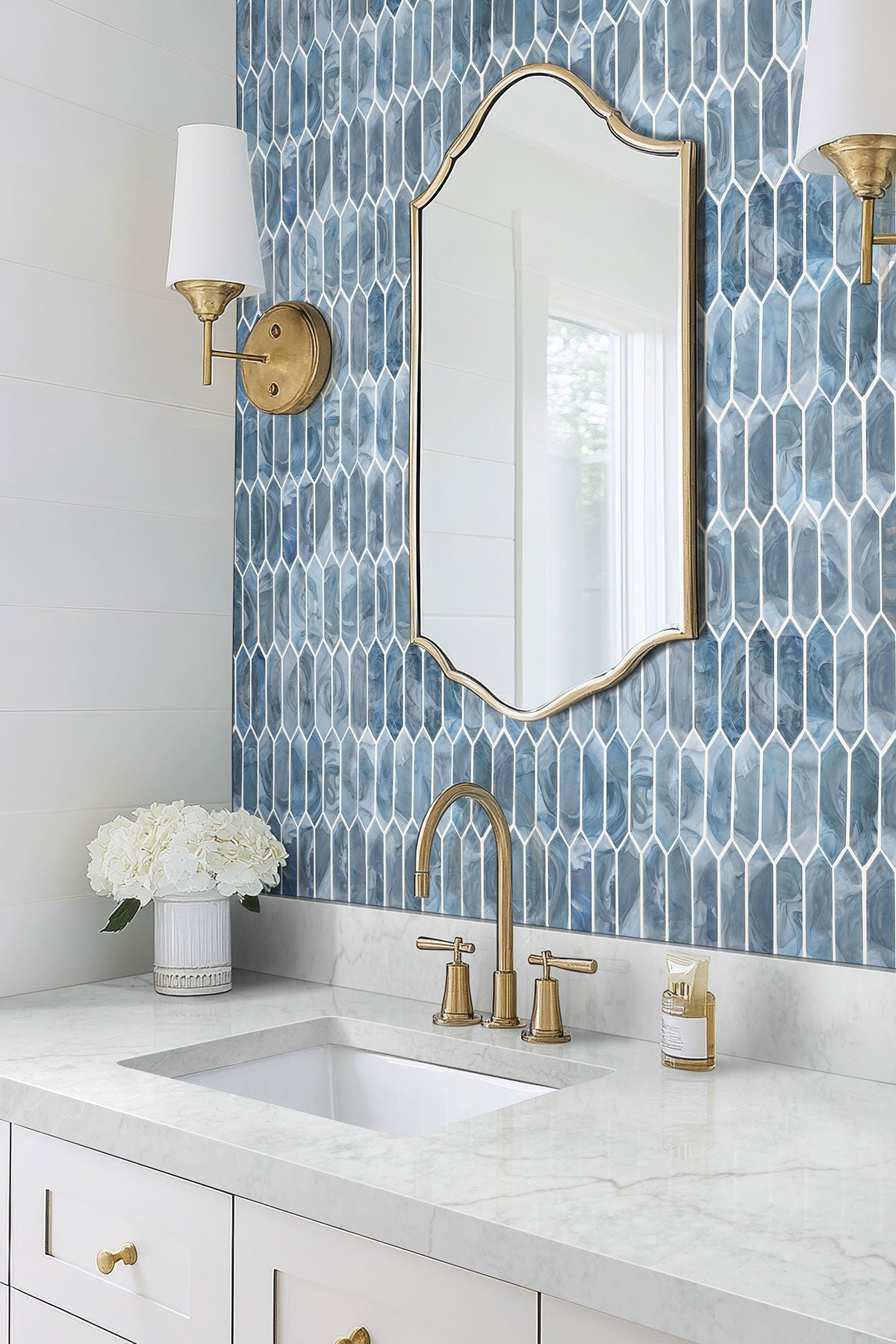 MSI Blue Shimmer Picket Glass Mosaic Tile - view 4