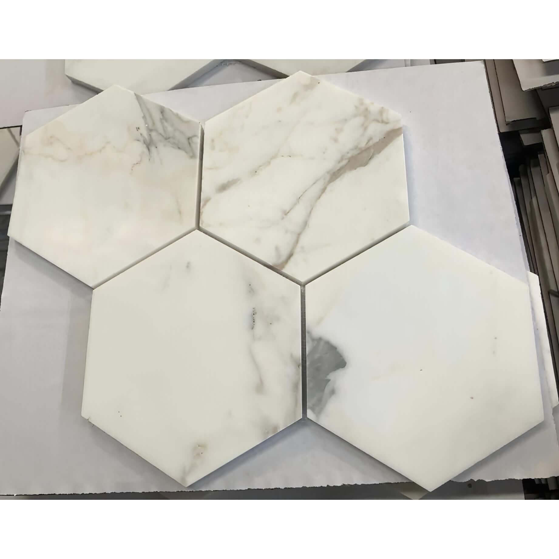 6” Calacatta Gold Hexagon Mosaic Tile 3/8 - Hey Tiles