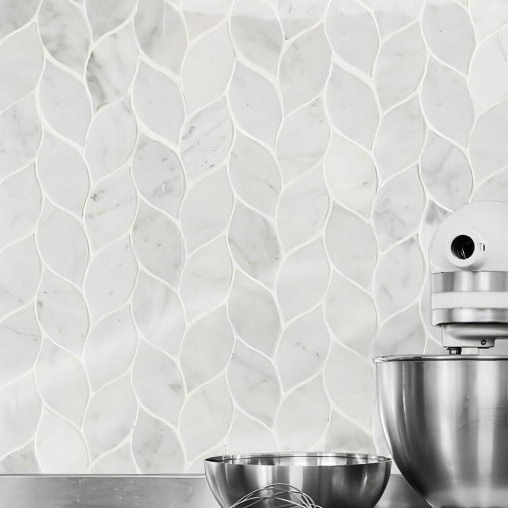 Carrara White Blanco Pattern Honed Marble Mosaic Leaf Pattern 11.62 x13.38 - Hey Tiles