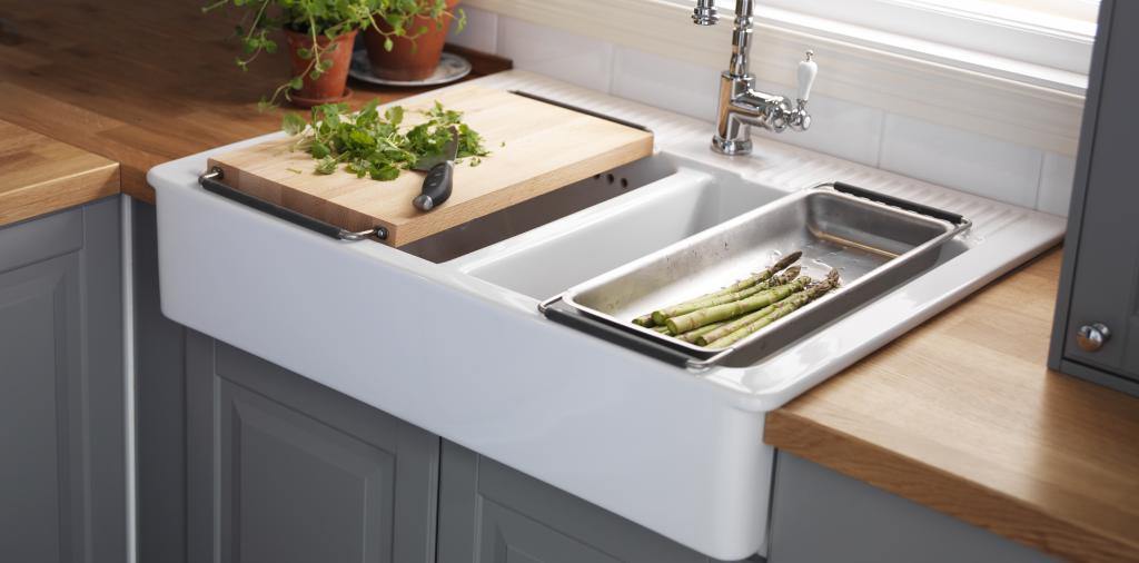 All Kitchen Sinks - Hey Tiles