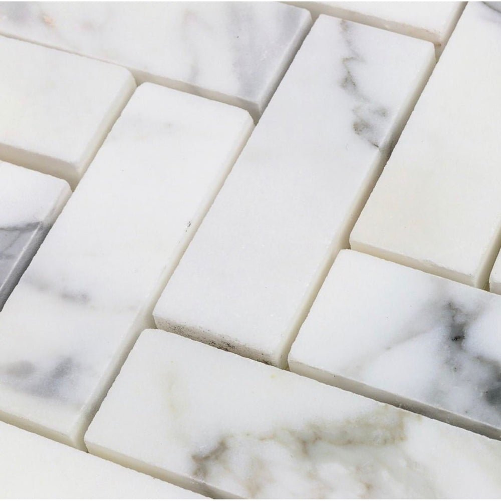 1x2 Calacatta Gold Marble Herringbone Mosaic Polished / Honed - Hey Tiles