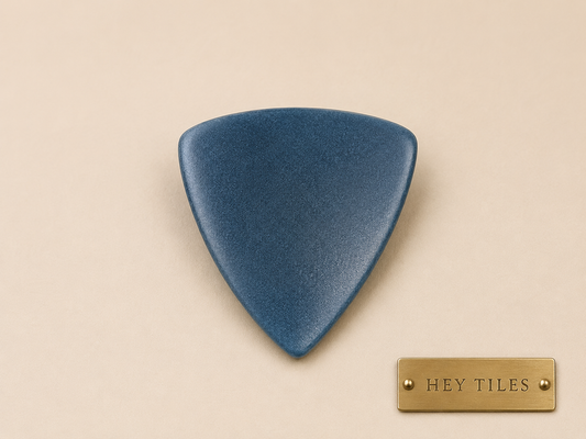 Sora Series: 1" x 1" Space Blue Semi-Gloss Porcelain Beak Outside Corner Tile