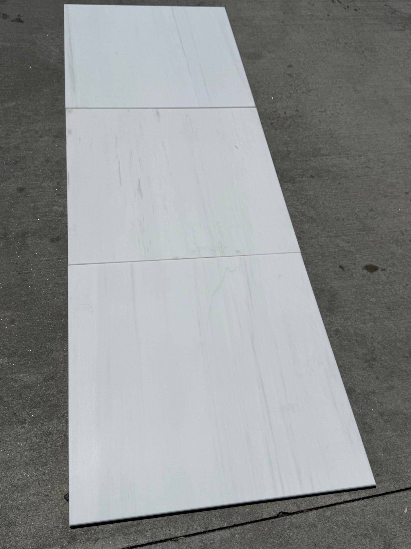 24x24 Bianco Dolomite