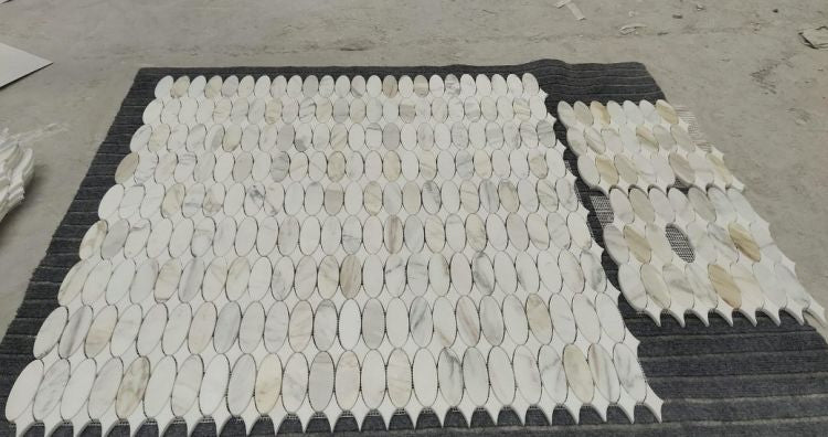 Ellipse Calacatta Honed Marble Mosaic Tile 11.75 x 12