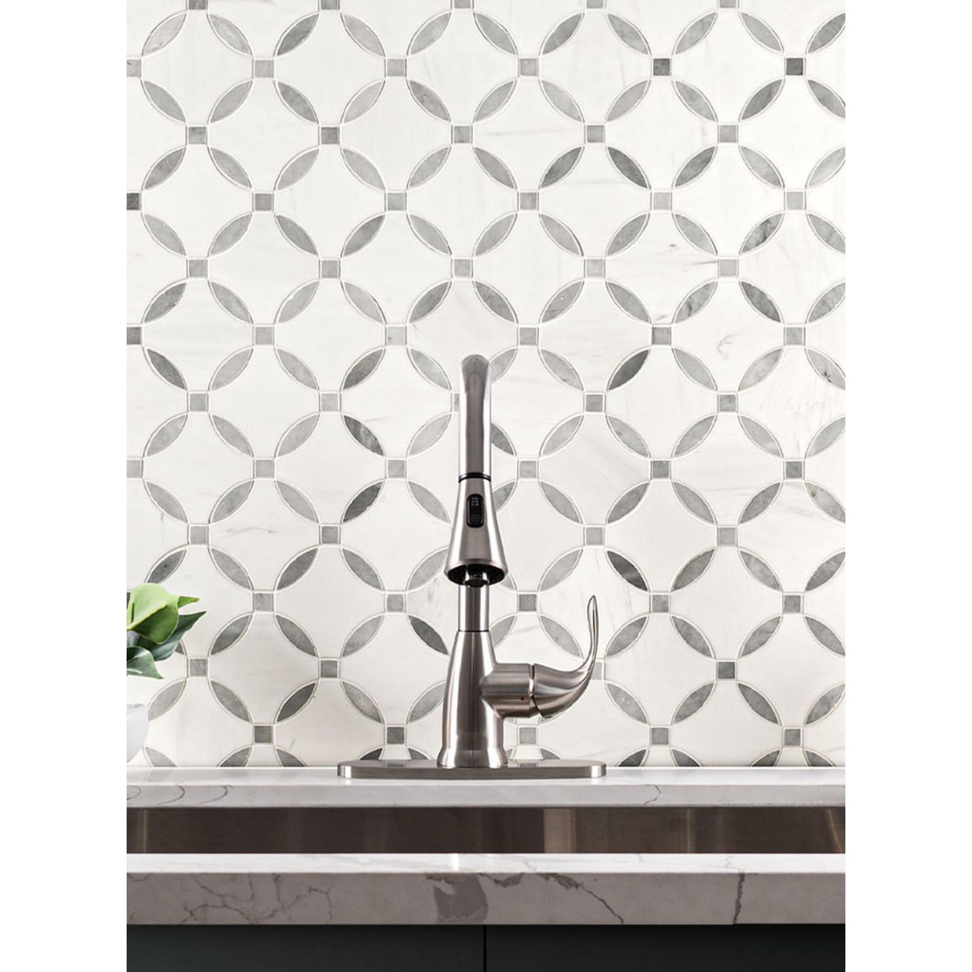 Bianco Dolomite Lola Polished - Hey Tiles