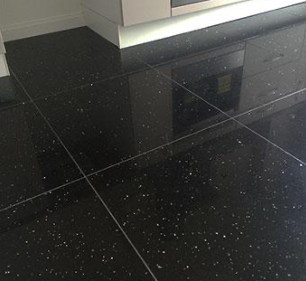 Black Galaxy Polished 18x18 - Hey Tiles