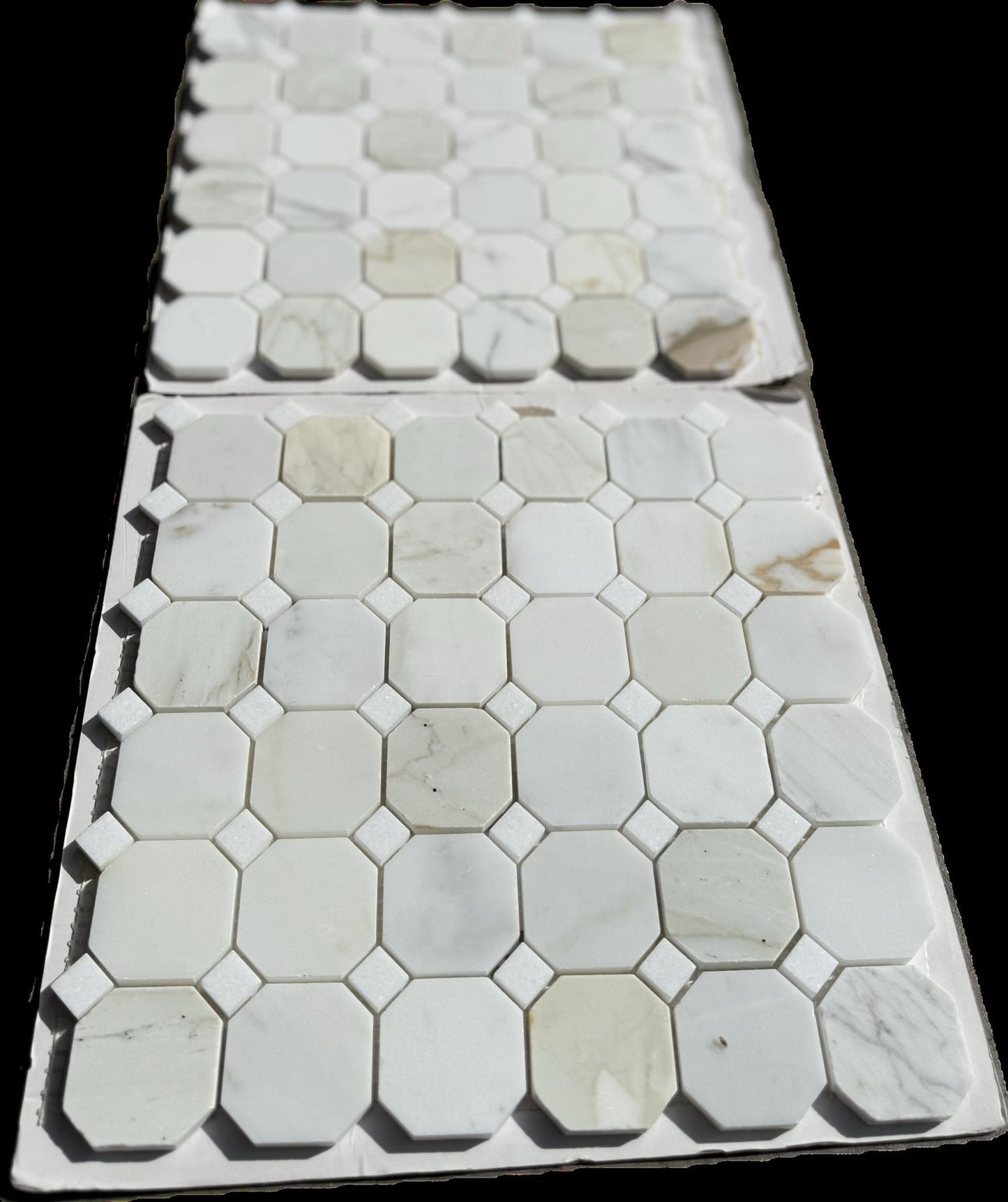 Calacatta Gold Octagon with Thassos White Dots Honed Mosaic - Hey Tiles