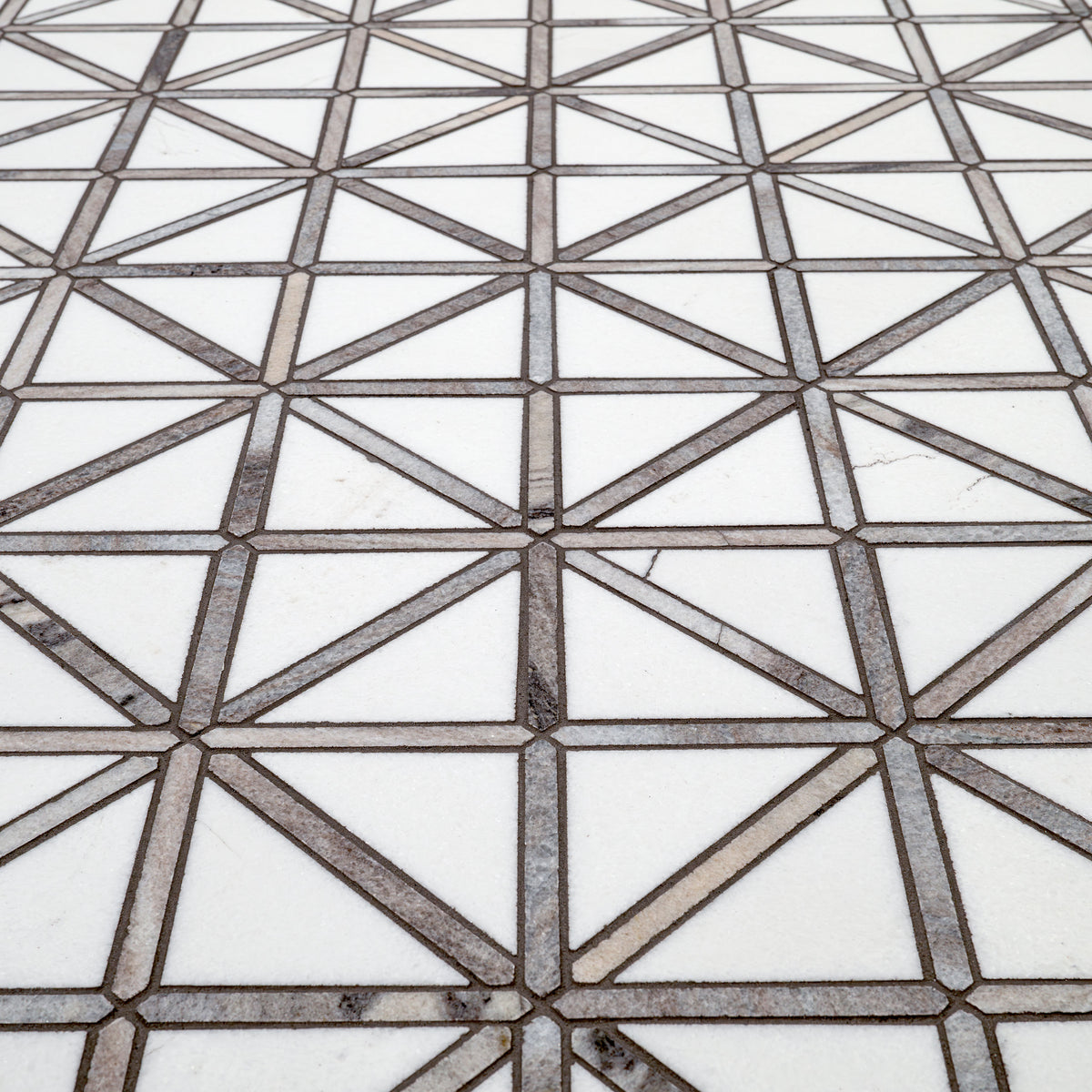 MSI Dulce Terra Geometric Pattern Polished angled view