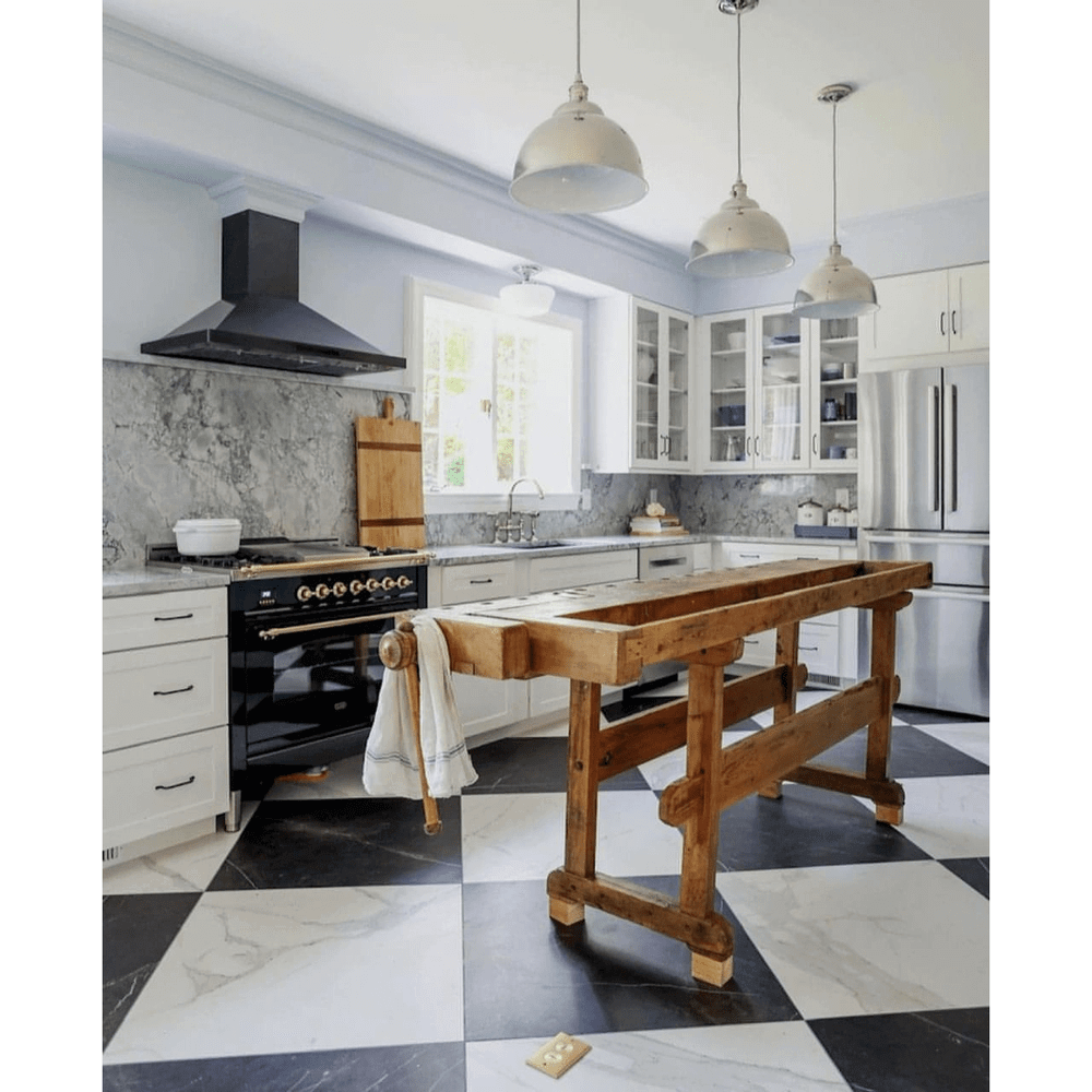 Nero Marquina Marble Honed 24" X 24" - Hey Tiles