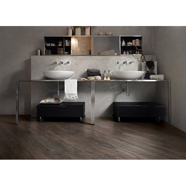 Selection Oak Black Grip R11 6 x 36 - Hey Tiles