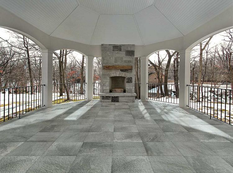 Earth Light Grey 2cm Paver 24 x 24 Paver